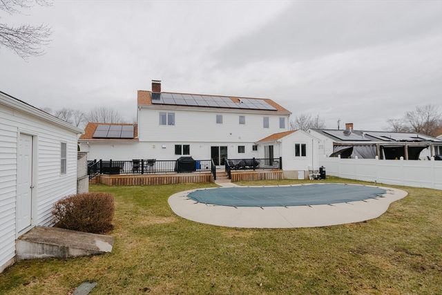 19 Miriam Road, Waltham, MA 02451