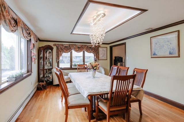 19 Miriam Road, Waltham, MA 02451