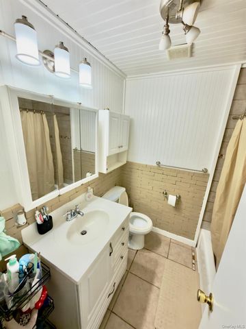 314 River Road, Shirley, NY 11967