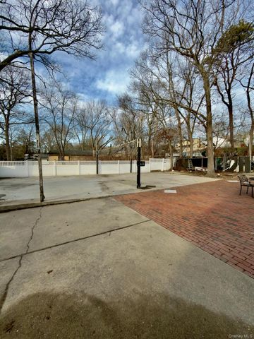 314 River Road, Shirley, NY 11967