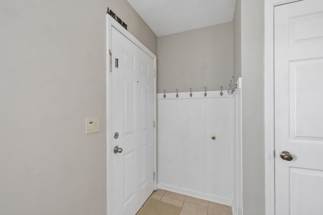 2014 Stonebrook Dr, Murfreesboro, TN 37128