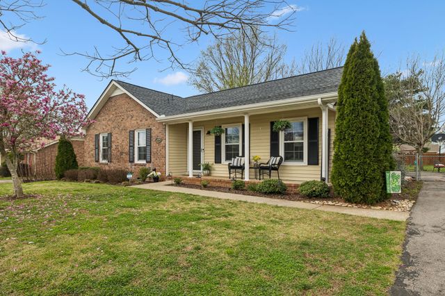 2014 Stonebrook Dr, Murfreesboro, TN 37128