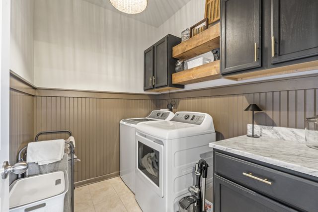 8048 Forest Hills Dr, Spring Hill, TN 37174