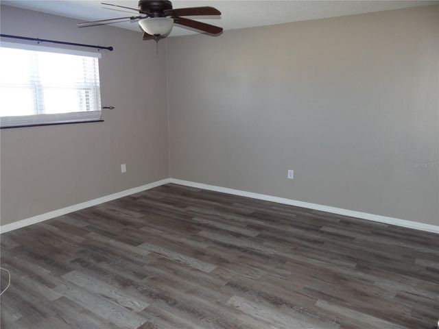 5357 81ST STREET N 14, St Petersburg, FL 33709