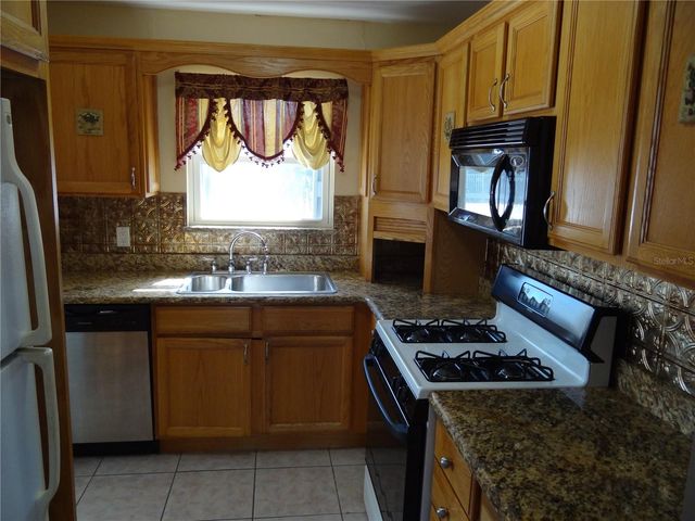 5357 81ST STREET N 14, St Petersburg, FL 33709