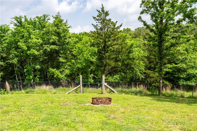 59054 4695 Road, Watts, OK 74964