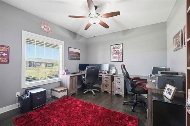 10509 N Hedges Avenue, Kansas City, MO 64157