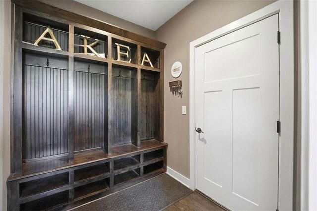 10509 N Hedges Avenue, Kansas City, MO 64157