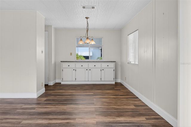 498 LONGWOOD DRIVE, Venice, FL 34285