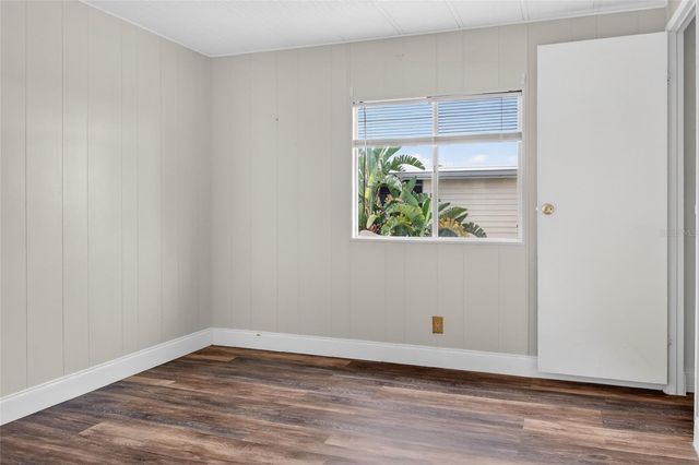 498 LONGWOOD DRIVE, Venice, FL 34285