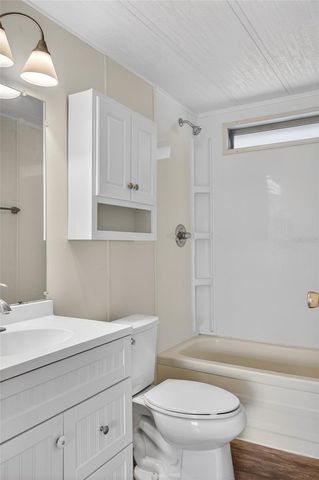 498 LONGWOOD DRIVE, Venice, FL 34285