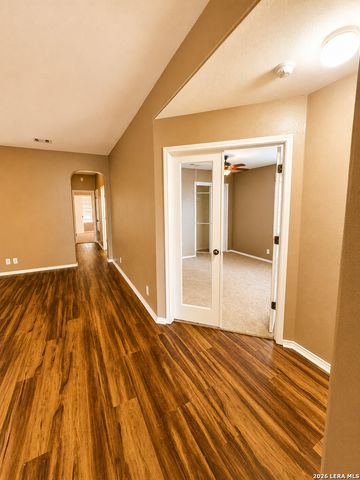 9006 Pinseeker, Selma, TX 78154