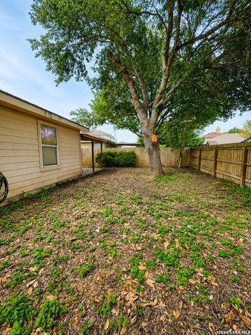 9006 Pinseeker, Selma, TX 78154