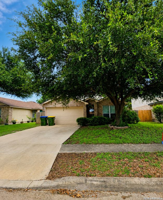 9006 Pinseeker, Selma, TX 78154