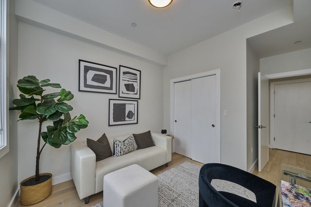 471 Somerville Ave 3, Somerville, MA 02143