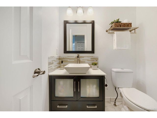 9304 Miles Dr, Lone Tree, CO 80124