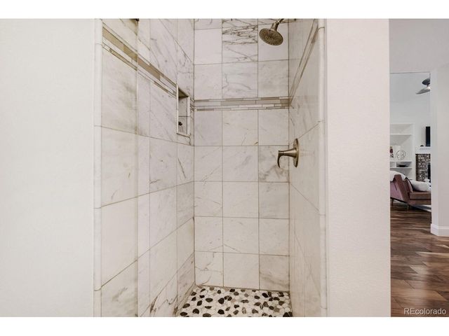 9304 Miles Dr, Lone Tree, CO 80124