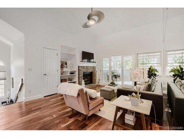 9304 Miles Dr, Lone Tree, CO 80124