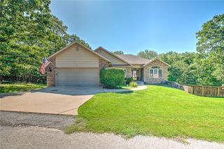 3 Highworth Lane, Bella Vista, AR 72714