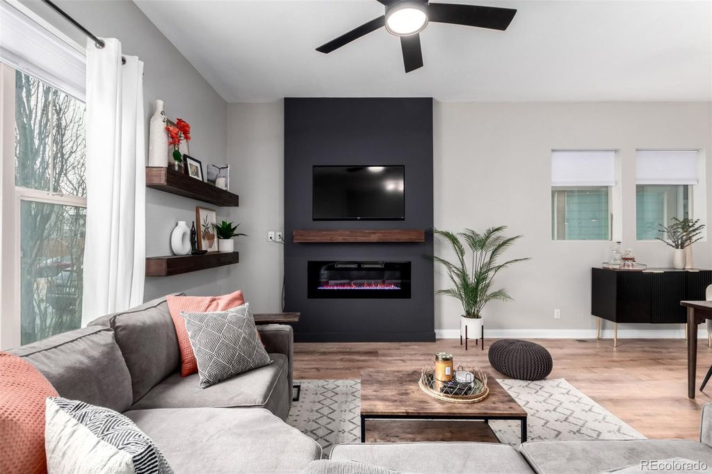 Image 11 of property listing at 1440 W 67th Avenue, Denver, CO 80221