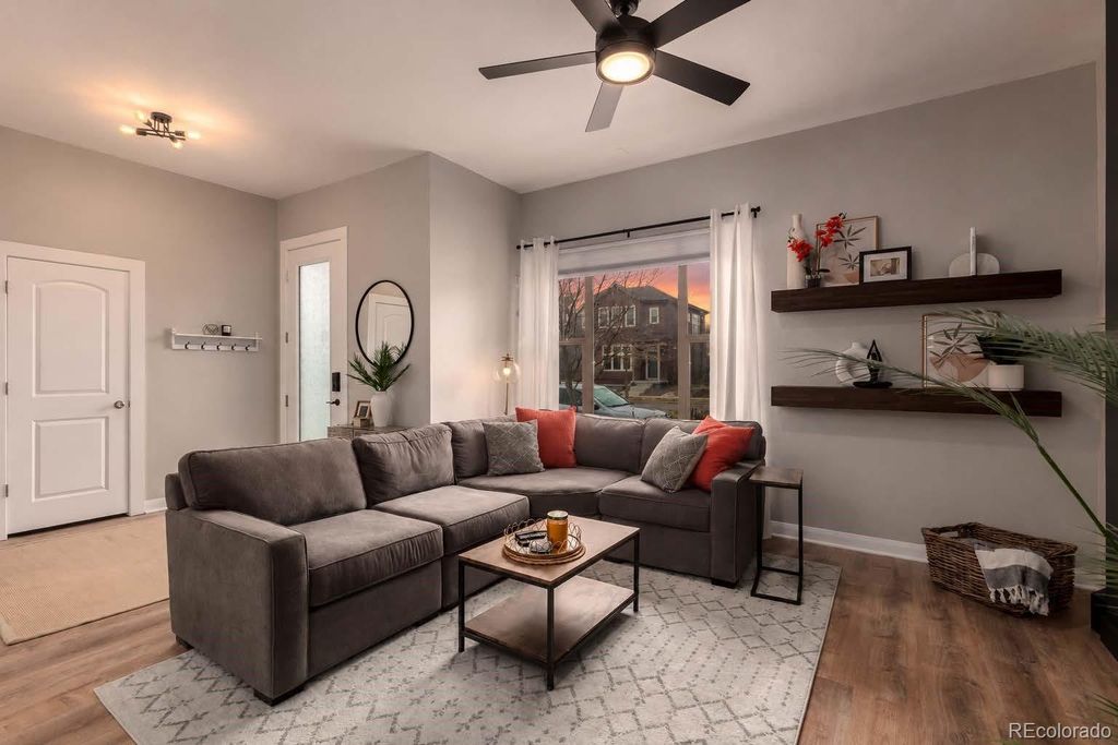 Image 3 of property listing at 1440 W 67th Avenue, Denver, CO 80221