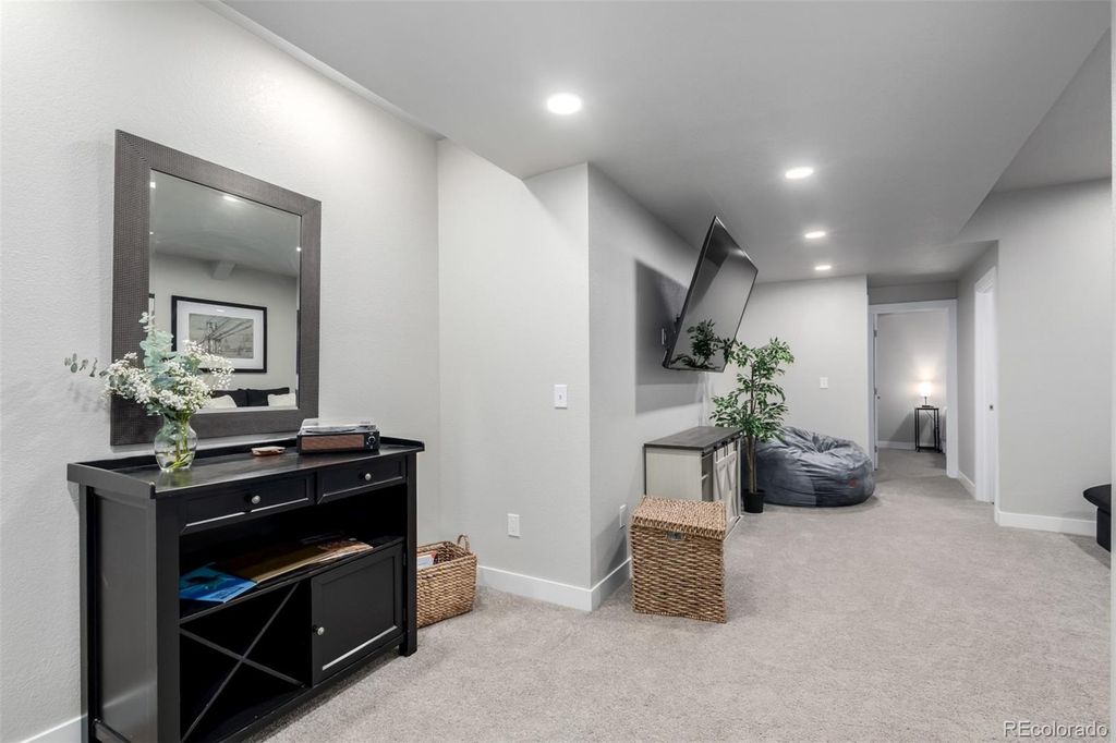 Image 25 of property listing at 1440 W 67th Avenue, Denver, CO 80221