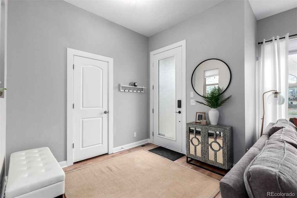 Image 10 of property listing at 1440 W 67th Avenue, Denver, CO 80221