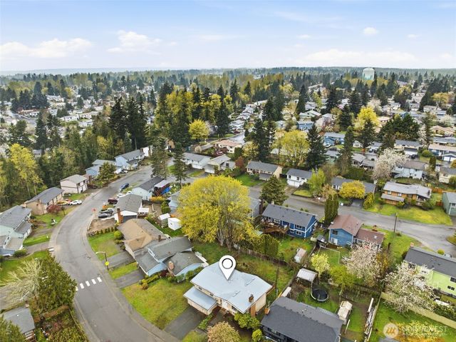 12522 SE 217th Place, Kent, WA 98031