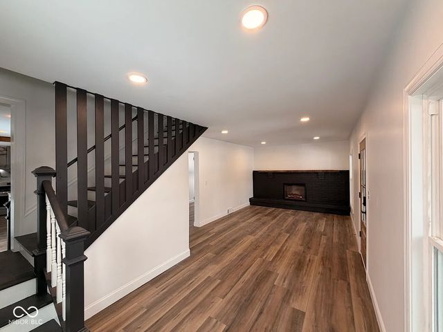 4210 S Post Road, Indianapolis, IN 46239