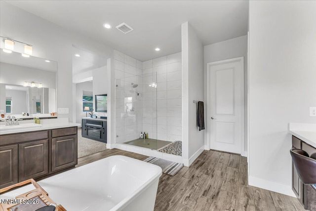 784 Grey Hawk Drive, Fernley, NV 89408