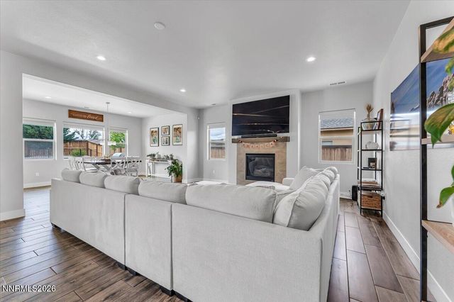 784 Grey Hawk Drive, Fernley, NV 89408