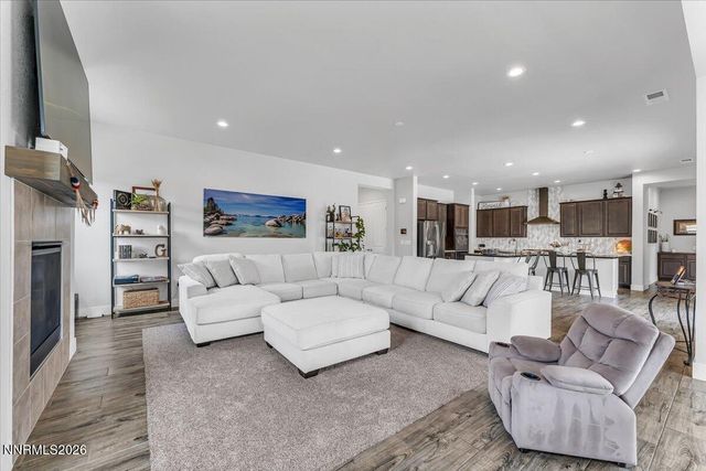 784 Grey Hawk Drive, Fernley, NV 89408