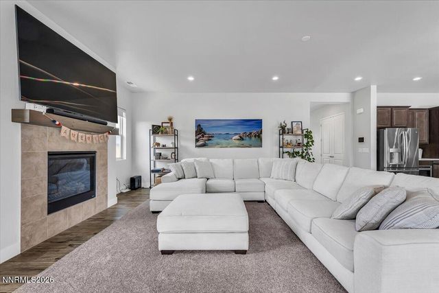 784 Grey Hawk Drive, Fernley, NV 89408