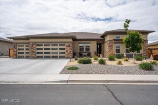 784 Grey Hawk Drive, Fernley, NV 89408