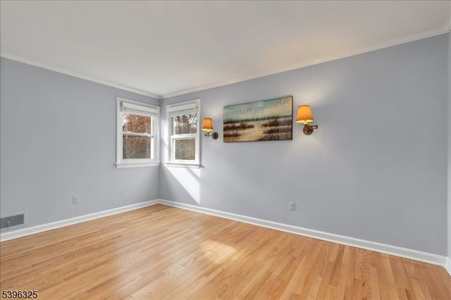 1933 Mary Ellen Ln, Scotch Plains Twp., NJ 07076