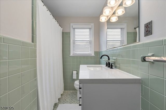 1933 Mary Ellen Ln, Scotch Plains Twp., NJ 07076