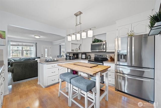 320 Coal Avenue, Carbonado, WA 98323