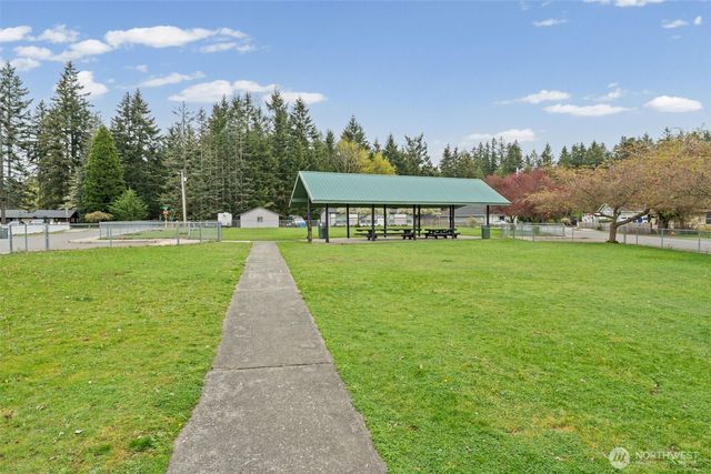 320 Coal Avenue, Carbonado, WA 98323