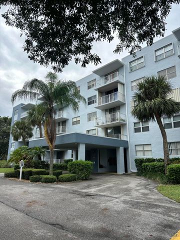 500 Executive Center Drive 3h, West Palm Beach, FL 33401