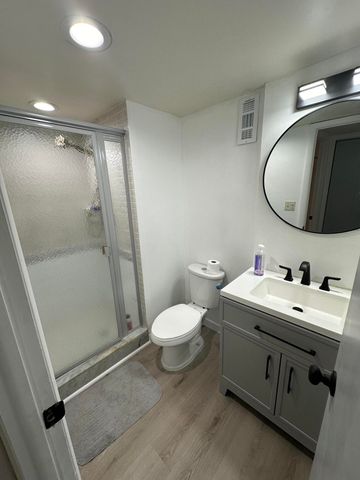 500 Executive Center Drive 3h, West Palm Beach, FL 33401