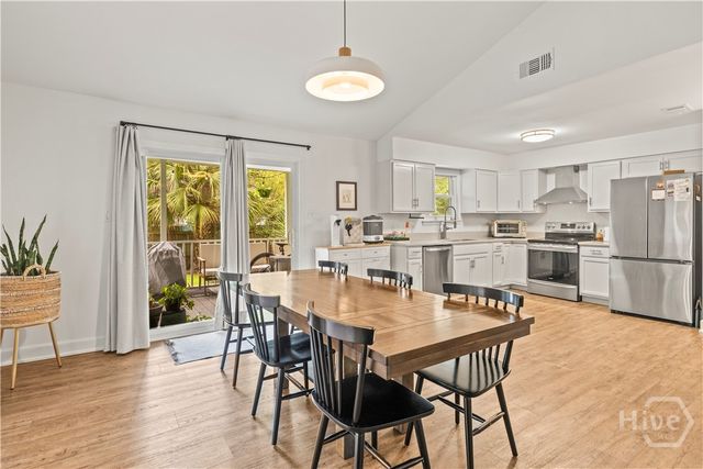 911 Juanita Street, Savannah, GA 31410