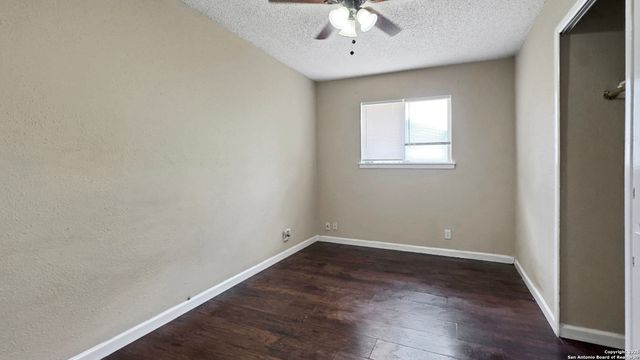 6038 SANDWICK DR, San Antonio, TX 78238