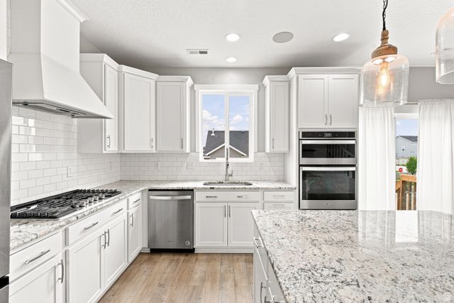 3256 S IRON HILL CIR, Saratoga Springs, UT 84045