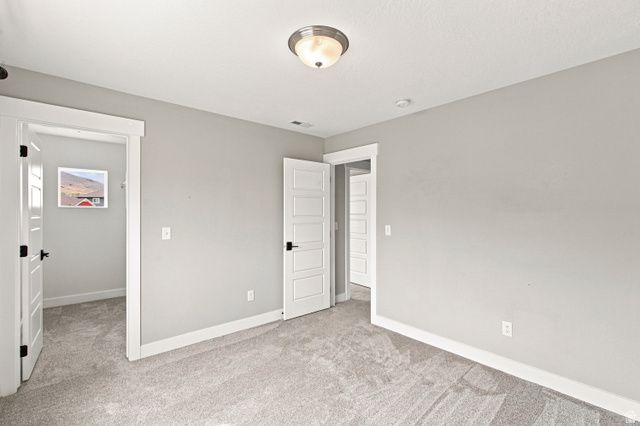3256 S IRON HILL CIR, Saratoga Springs, UT 84045
