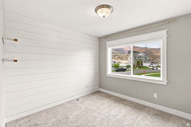 3256 S IRON HILL CIR, Saratoga Springs, UT 84045