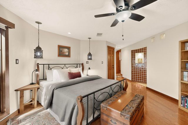 42 Cedar Hill Place NE, Albuquerque, NM 87122