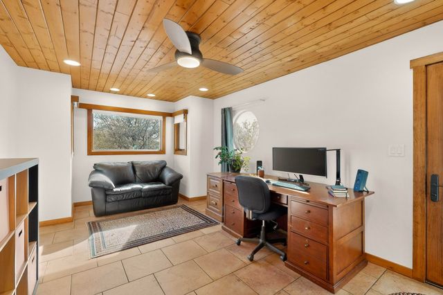 42 Cedar Hill Place NE, Albuquerque, NM 87122