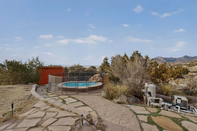 42 Cedar Hill Place NE, Albuquerque, NM 87122