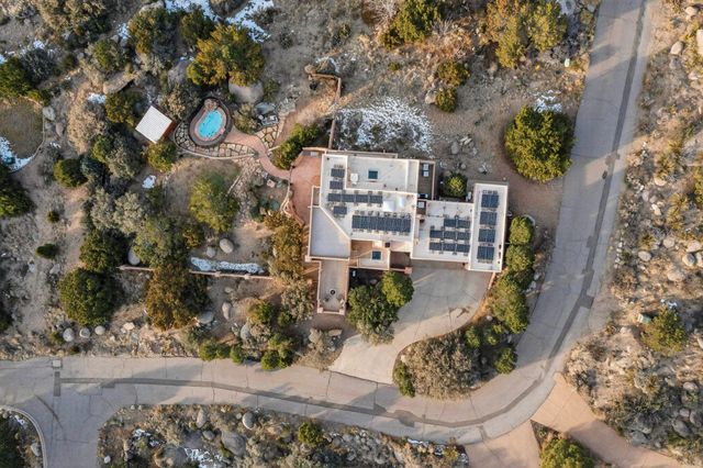 42 Cedar Hill Place NE, Albuquerque, NM 87122