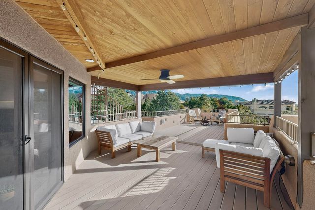 42 Cedar Hill Place NE, Albuquerque, NM 87122